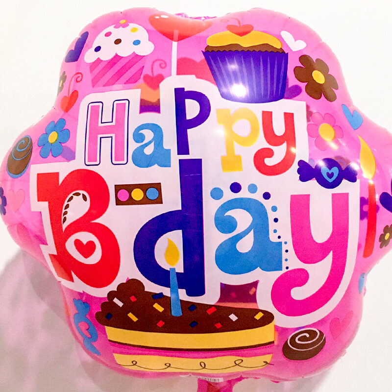 Globo Metalico Happy Birthday Cupcake y Velas de Cumplea?os, 18 Pulgadas en Forma de Circulo, Acabado Holografico, Marca Kaleidoscope